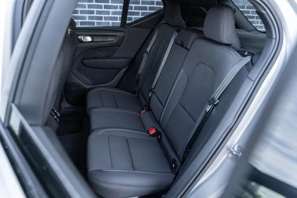 Volvo EX40 Single Motor Extended Range Plus 82 kWh uit 2025, foto 5