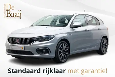 Fiat Tipo 1.4 Lounge | Camera | Navi | Clima (bj 2019) uit 2019
