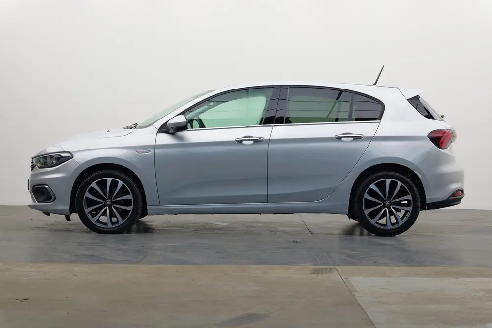 Fiat Tipo 1.4 Lounge | Camera | Navi | Clima (bj 2019) uit 2019, foto 8