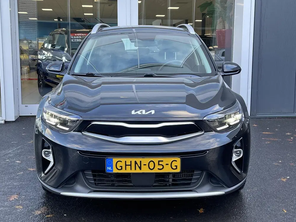 Kia Stonic 1.0 T-GDi MHEV DynamicLine Achteruitrijcam uit 2024, foto 3