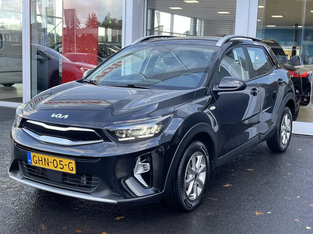 Kia Stonic 1.0 T-GDi MHEV DynamicLine Achteruitrijcam uit 2024, foto 4