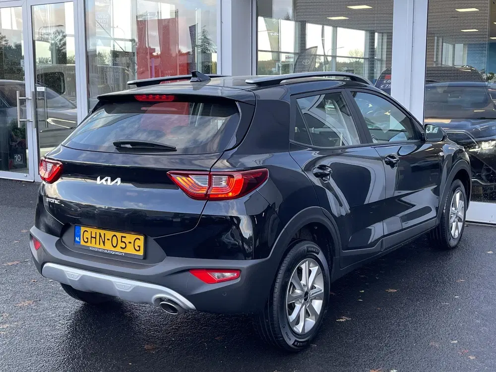 Kia Stonic 1.0 T-GDi MHEV DynamicLine Achteruitrijcam uit 2024, foto 7