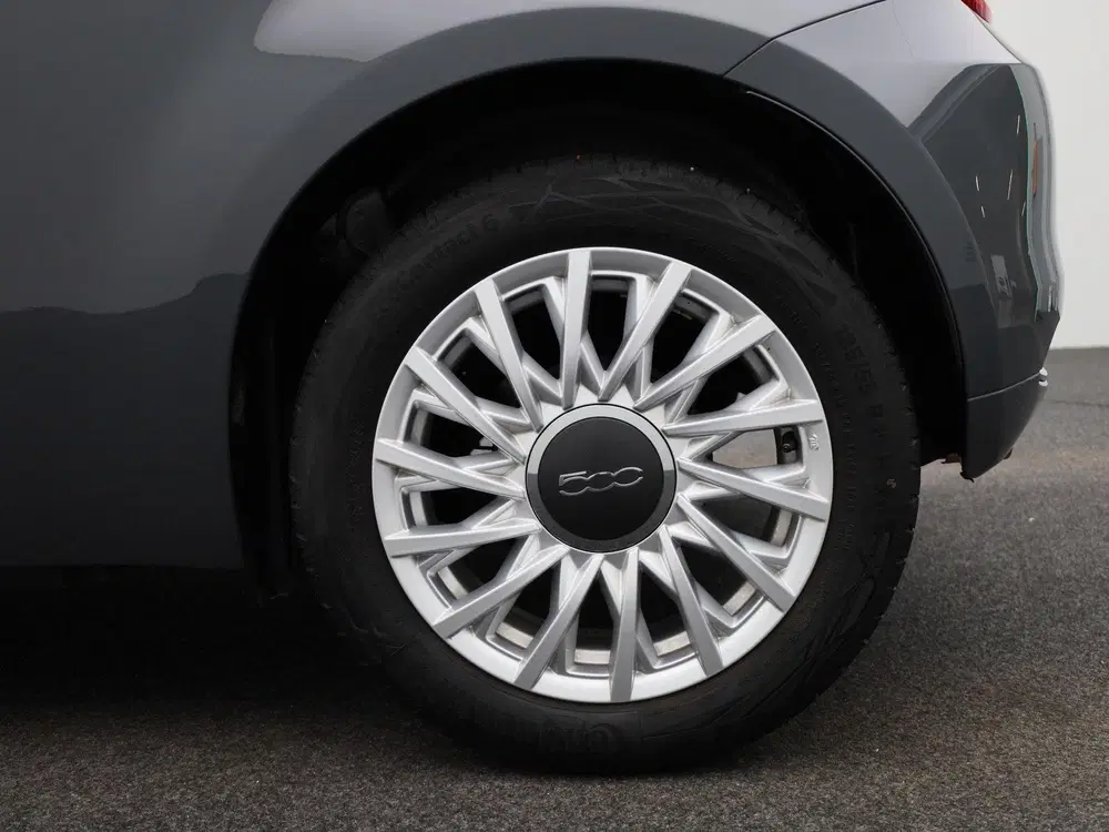 Fiat 500C 1.0 Hybrid Dolcevita uit 2021, foto 13