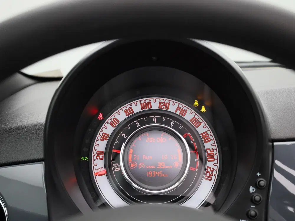 Fiat 500C 1.0 Hybrid Dolcevita uit 2021, foto 8