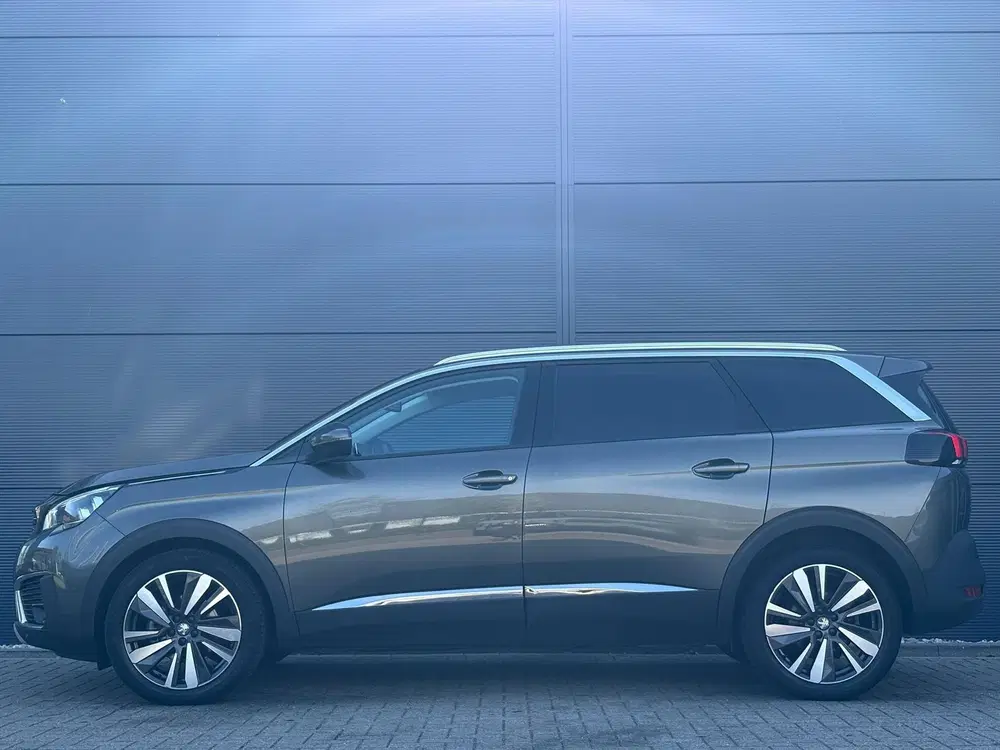 Peugeot 5008 1.2 PureTech 130pk S&amp;S EAT8 Allure uit 2021, foto 8