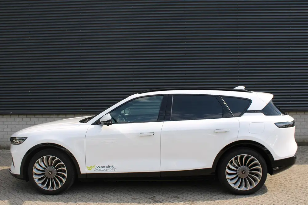 Voyah Free BEV 106 KWH Flagship Edition 4WD 490pk I Luchtver uit 2025, foto 12