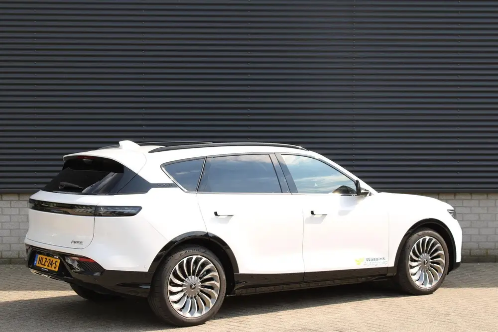 Voyah Free BEV 106 KWH Flagship Edition 4WD 490pk I Luchtver uit 2025, foto 7