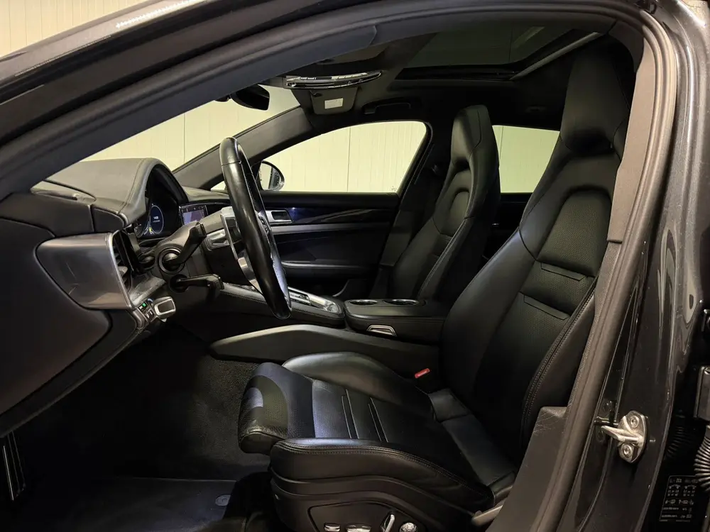 Porsche Panamera 2.9 4 E-Hybrid Panodak SOH 89 uit 2019, foto 11