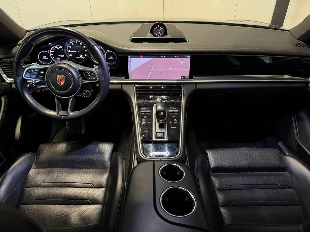Porsche Panamera 2.9 4 E-Hybrid Panodak SOH 89 uit 2019, foto 12