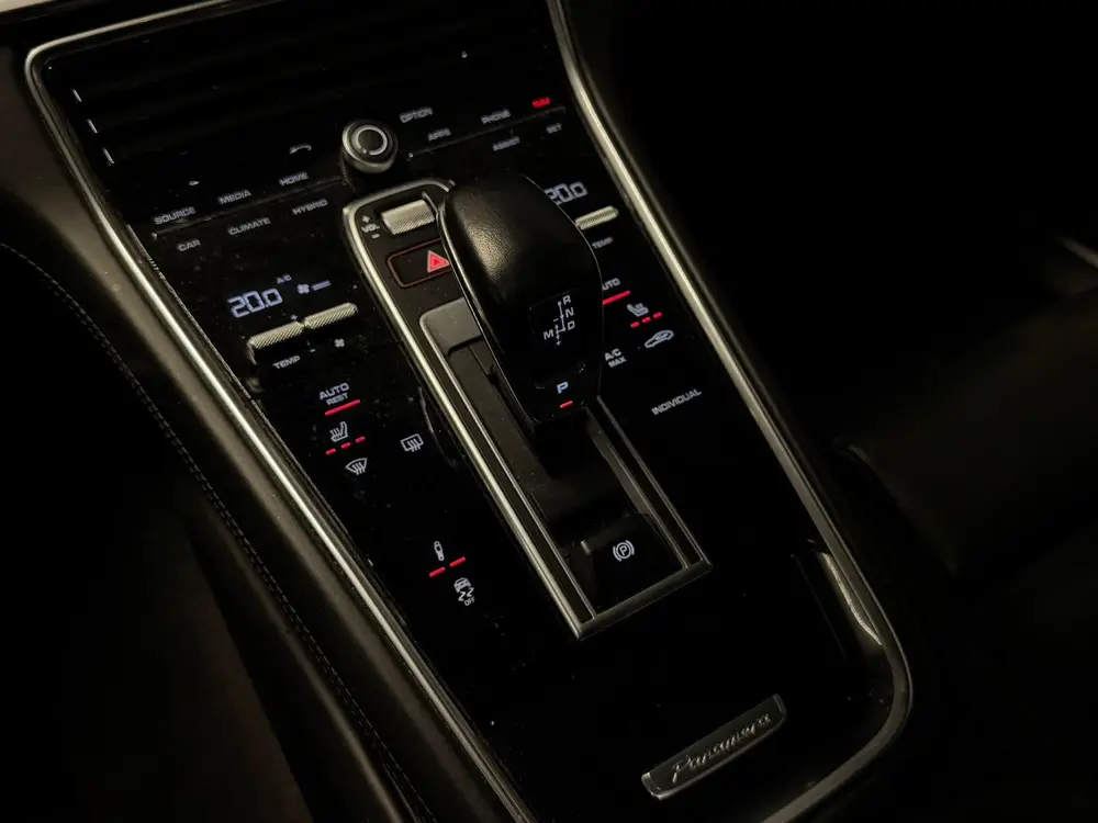Porsche Panamera 2.9 4 E-Hybrid Panodak SOH 89 uit 2019, foto 17