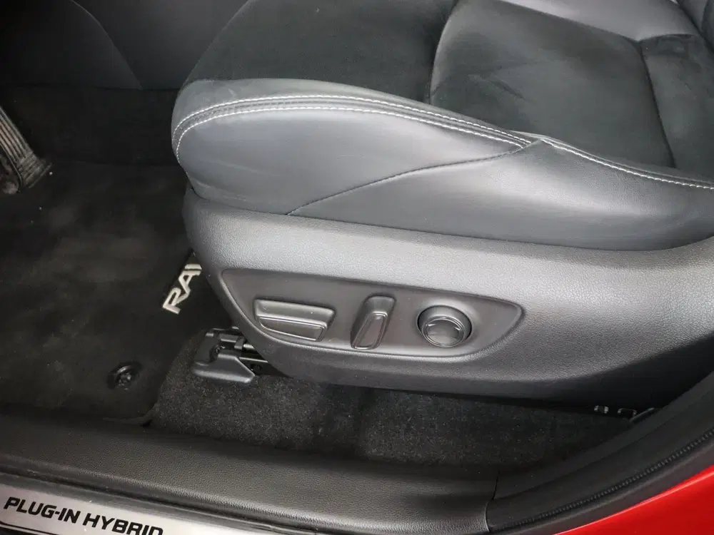 Toyota RAV 4 2.5 Plug-in Hybrid AWD GR SPORT uit 2023, foto 16