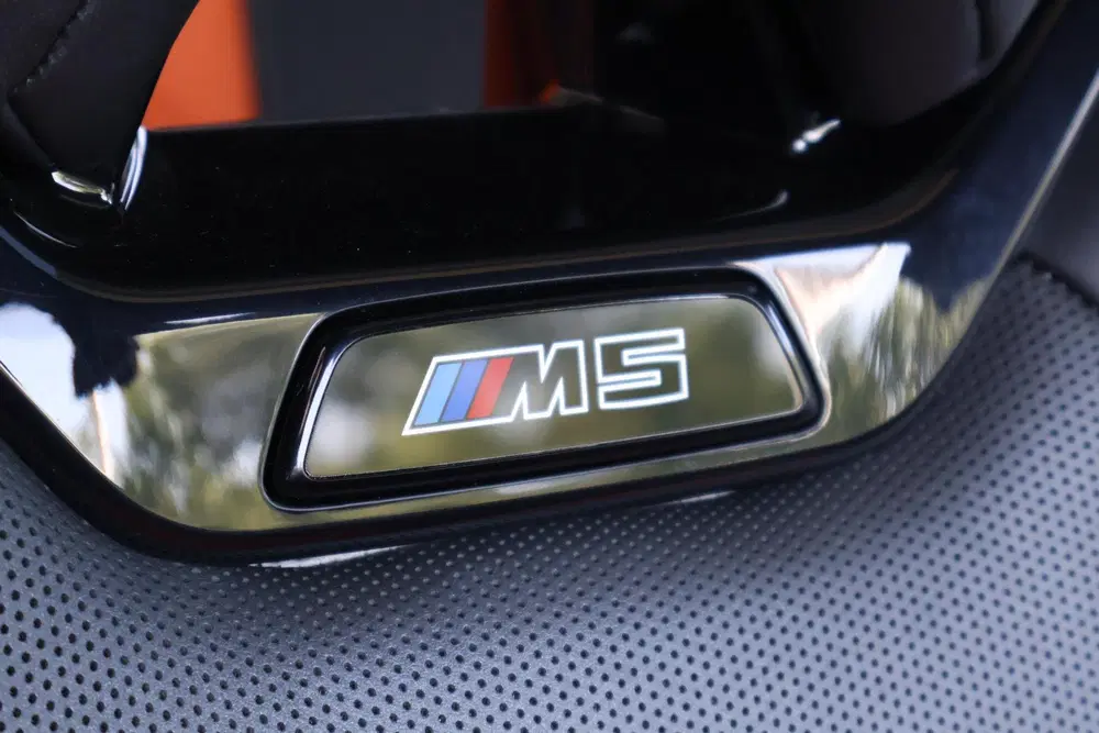 BMW M5 Sedan uit 2025, foto 12