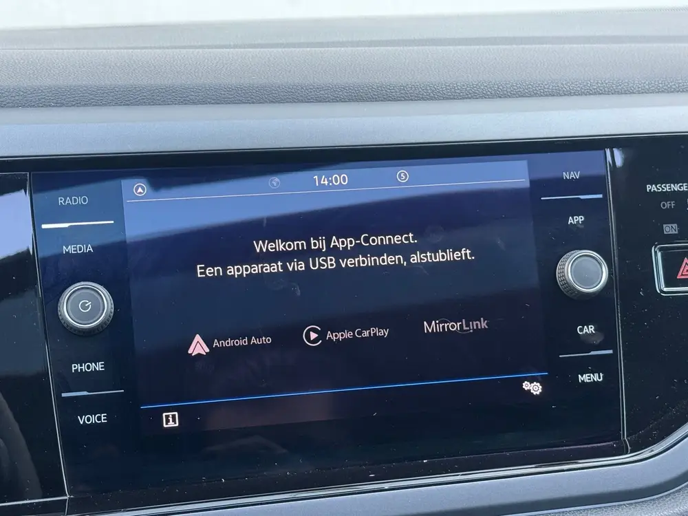 Volkswagen Taigo 1.0 TSI R-Line ACC CAMERA PANO DAK APPLE CA uit 2023, foto 12