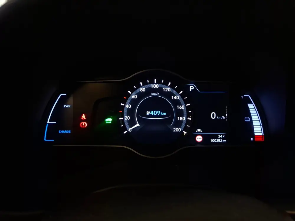 Hyundai Kona EV Premium 64 kWh Trekhaak 2e Eigenaar SOH uit 2019, foto 16