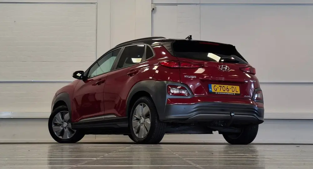 Hyundai Kona EV Premium 64 kWh Trekhaak 2e Eigenaar SOH uit 2019, foto 7