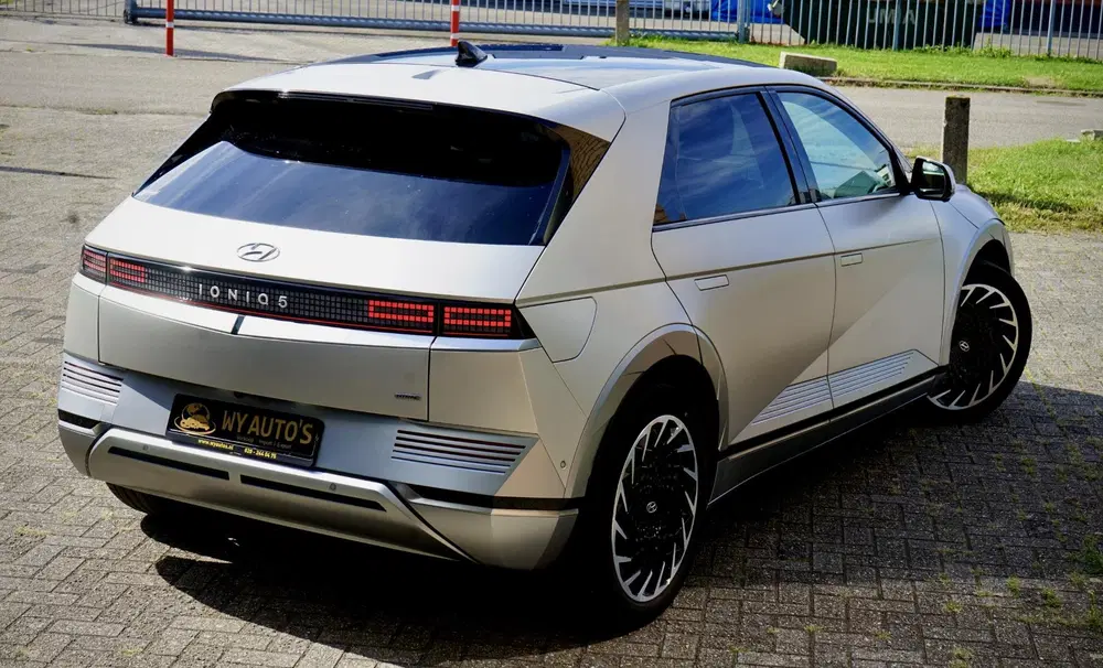 Hyundai IONIQ 5 Project 45 AWD 73kWh 306pk uit 2022, foto 2