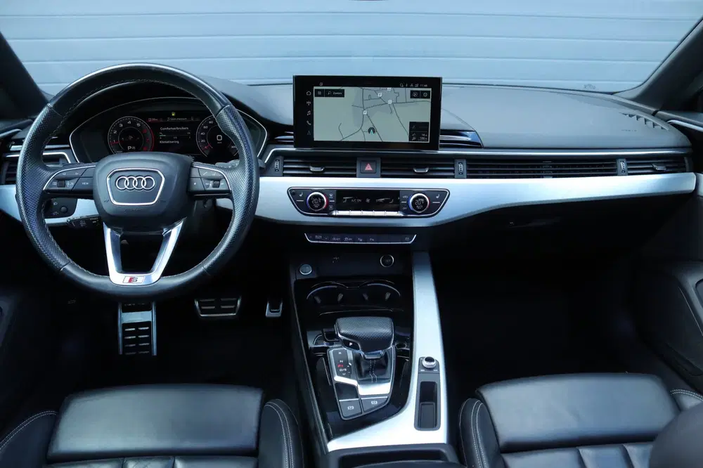 Audi A5 40 TFSI S edition uit 2021, foto 13