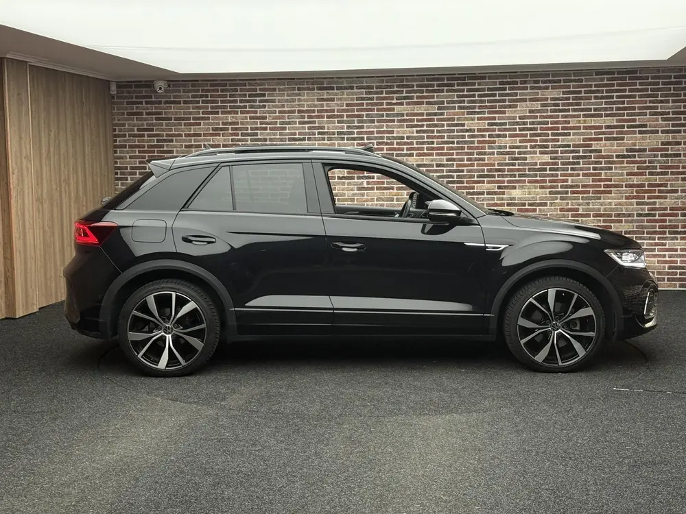 Volkswagen T-Roc 1.5 TSI R-Line Edition uit 2024, foto 4