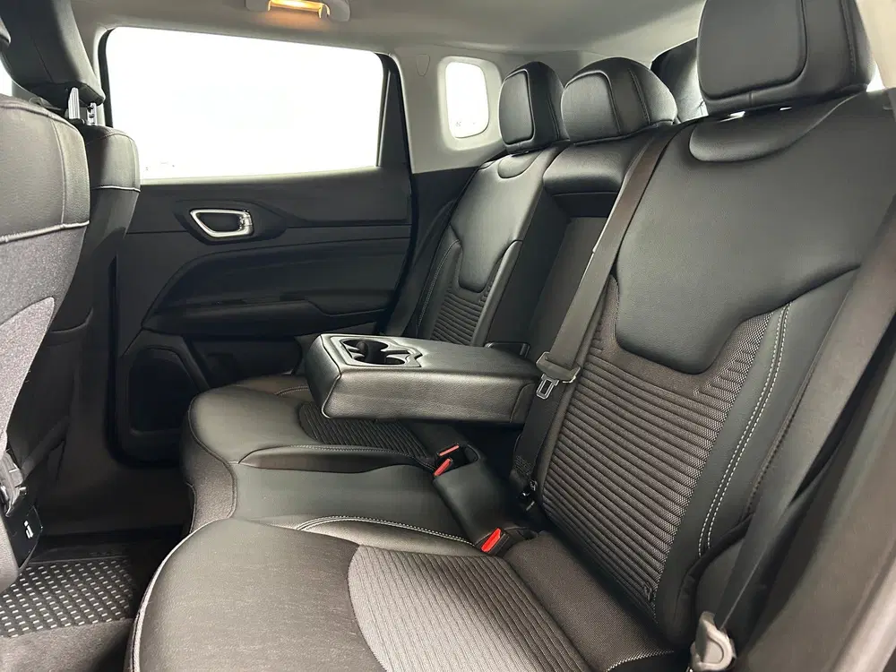 Jeep Compass 1.5T e-Hybrid. 360 camera uit 2024, foto 13