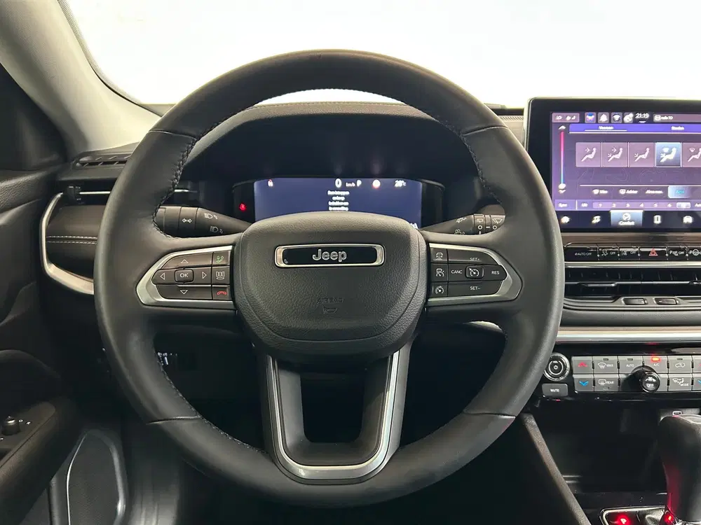 Jeep Compass 1.5T e-Hybrid. 360 camera uit 2024, foto 15