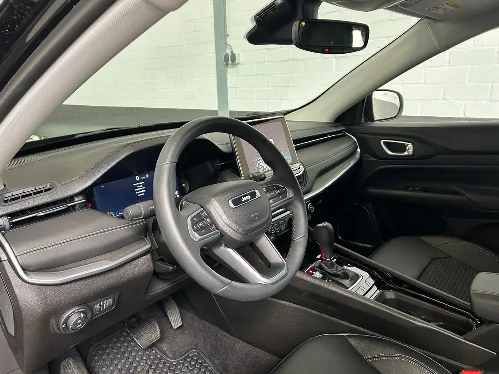 Jeep Compass 1.5T e-Hybrid. 360 camera uit 2024, foto 9