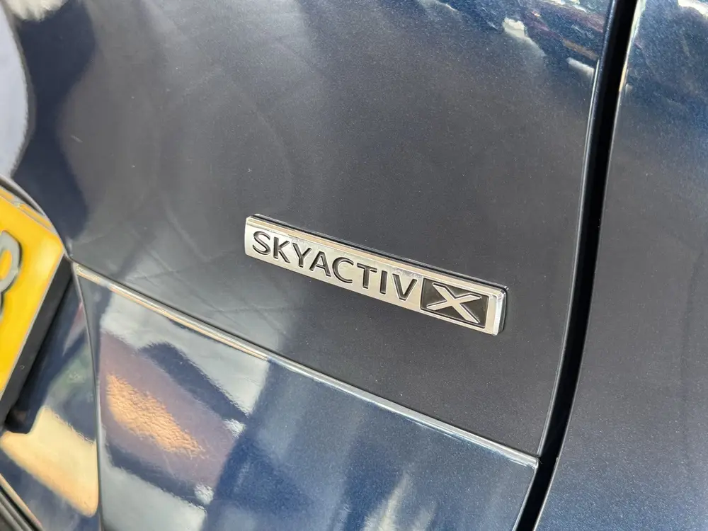 Mazda CX-30 2.0 e-SkyActiv-X M Hybrid Comfort HUD ACC uit 2020, foto 7