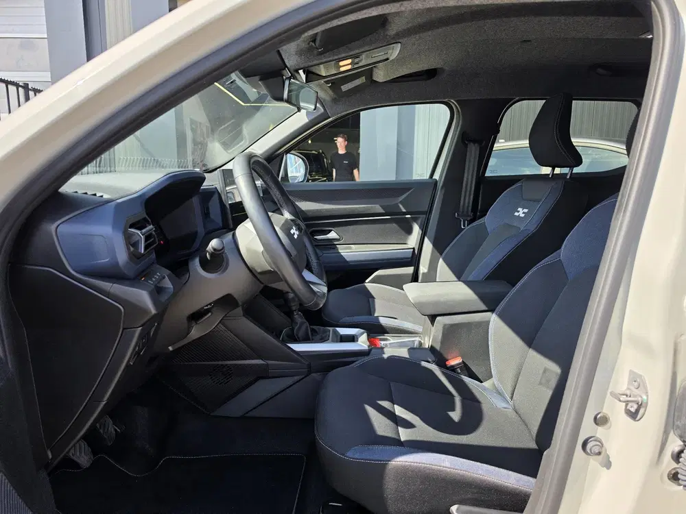 Dacia Duster 1.0 TCe 100 ECO-G Journey uit 2024, foto 10