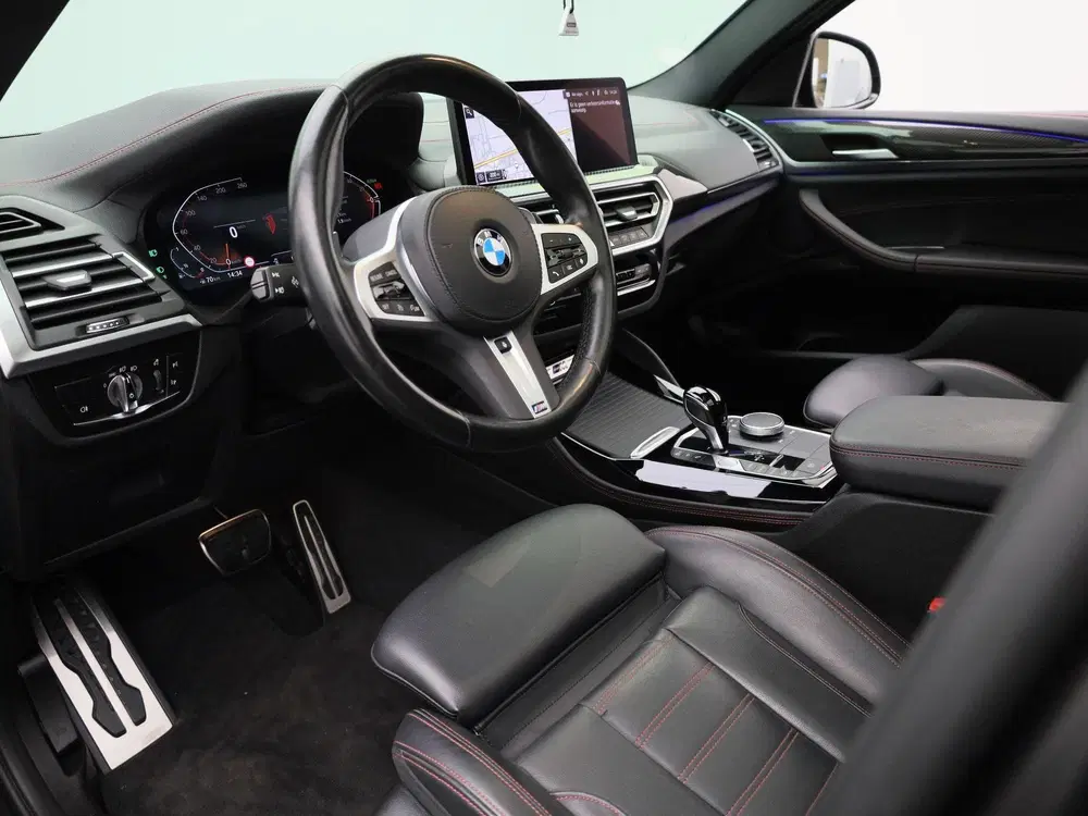 BMW X4 xDrive20i High Executive uit 2022, foto 18