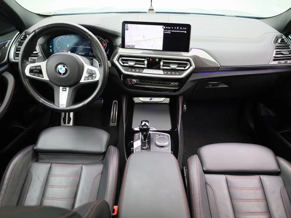 BMW X4 xDrive20i High Executive uit 2022, foto 9