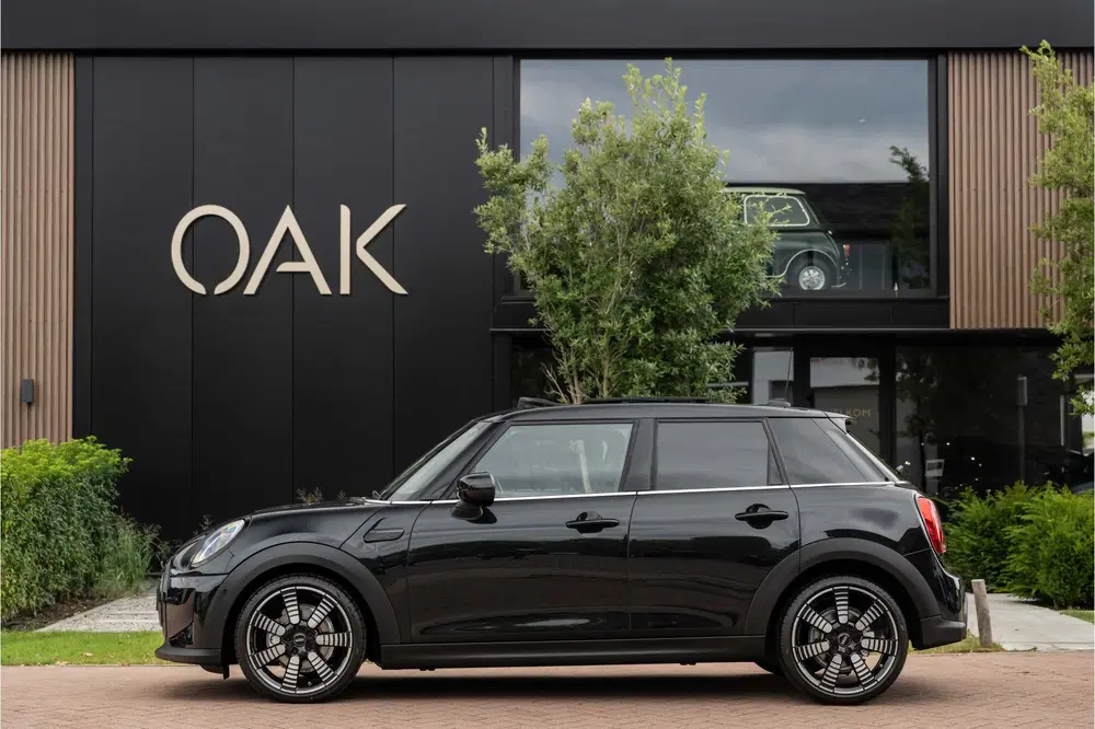 Mini Cooper 1.5 Cooper Aut. uit 2023