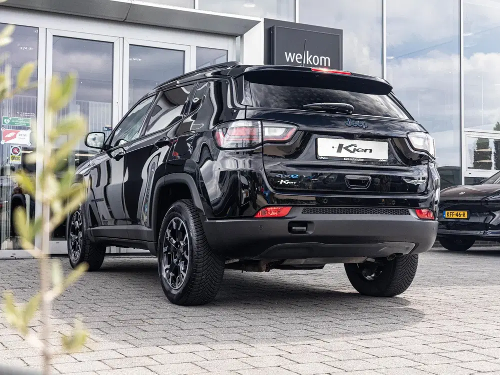Jeep Compass 4xe 240 Plug-in Hybrid Electric Trailhawk uit 2022, foto 6