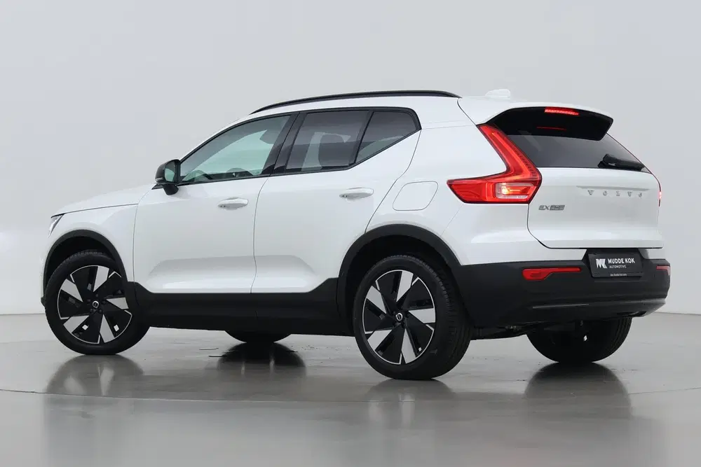 Volvo EX40 Single Motor Extended Range Plus 82 kWh uit 2026, foto 2