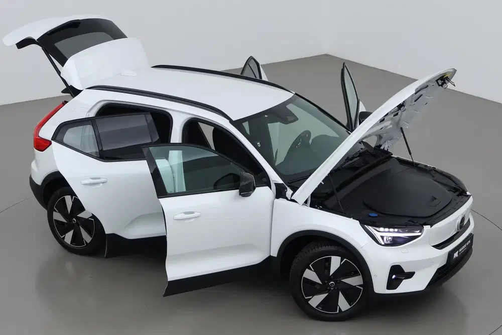 Volvo EX40 Single Motor Extended Range Plus 82 kWh uit 2026, foto 6