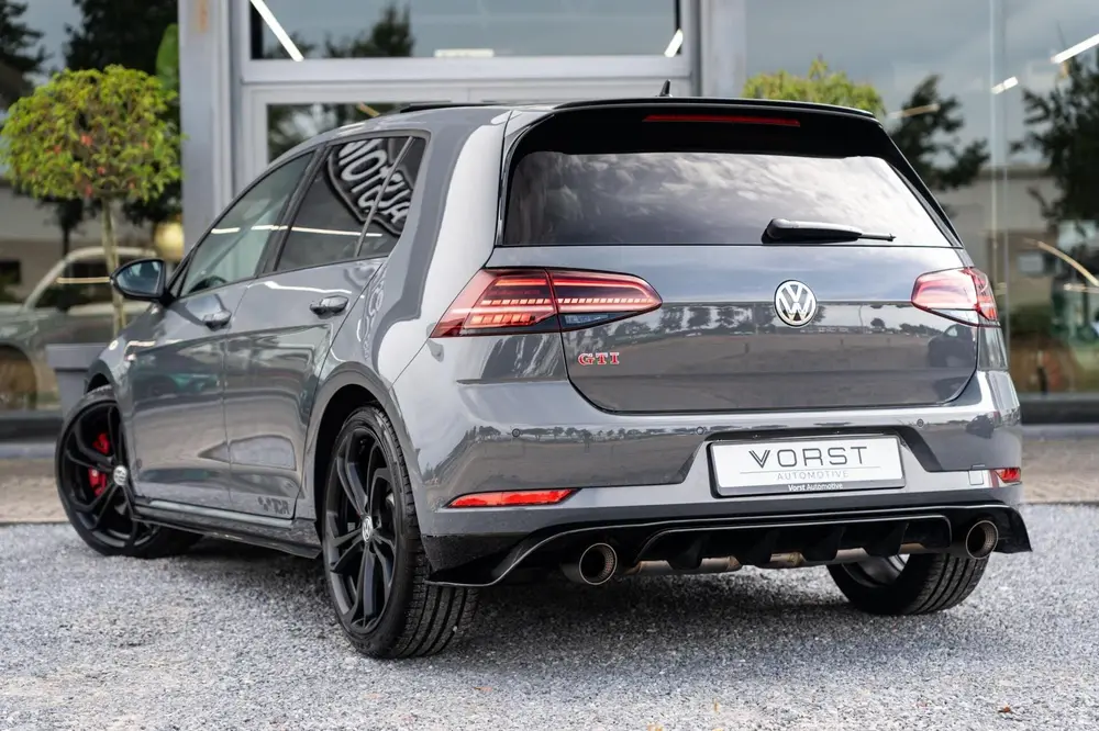 Volkswagen Golf 2.0 TSI GTI TCR Pano Dsg Akrapovic uit 2020, foto 4