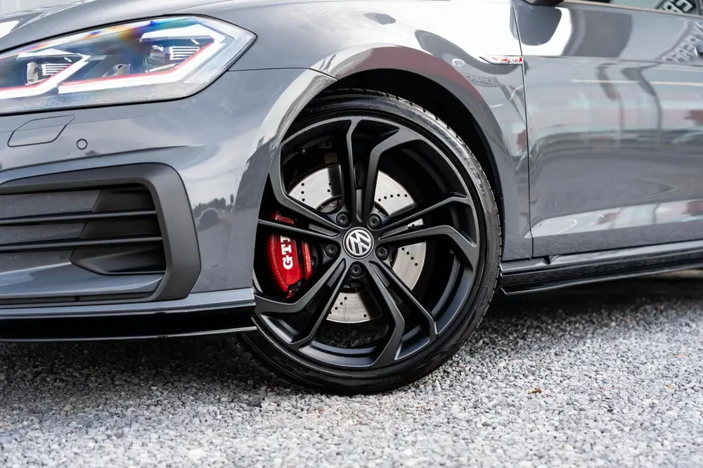 Volkswagen Golf 2.0 TSI GTI TCR Pano Dsg Akrapovic uit 2020, foto 8