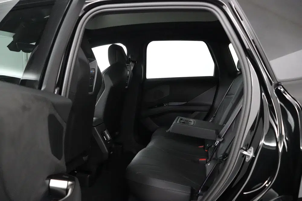 BMW iX3 40 eDrive 83 kWh M Sportpakket Pro uit 2026, foto 15