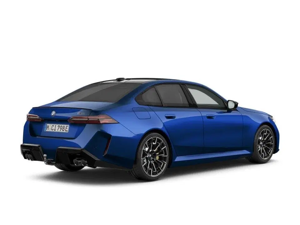 BMW M5 Sedan uit 2026, foto 2