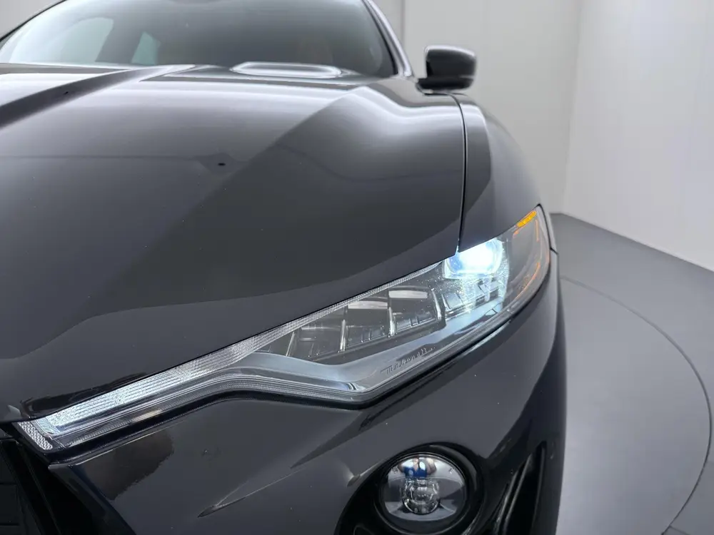 Maserati Levante 3.8 V8 Trofeo 589 K ! | Carbon | Panoramada uit 2020, foto 14
