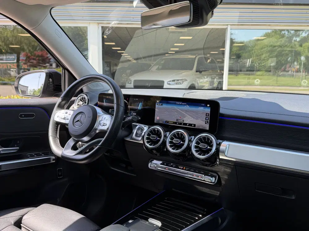 Mercedes-Benz GLB AMG 35 4MATIC uit 2022, foto 6
