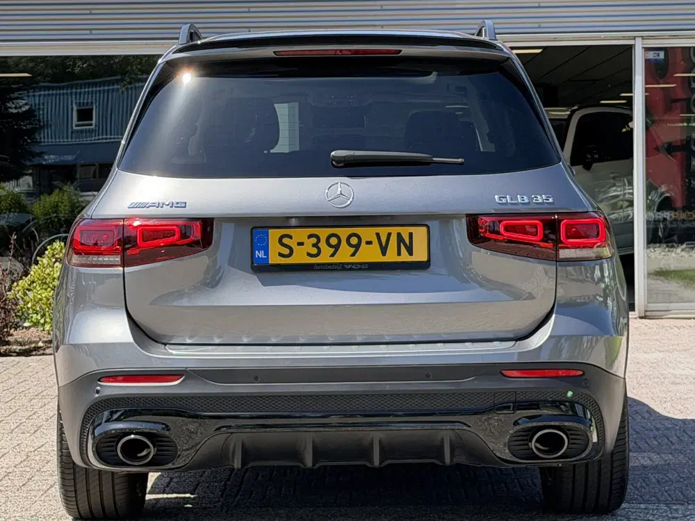 Mercedes-Benz GLB AMG 35 4MATIC uit 2022, foto 7