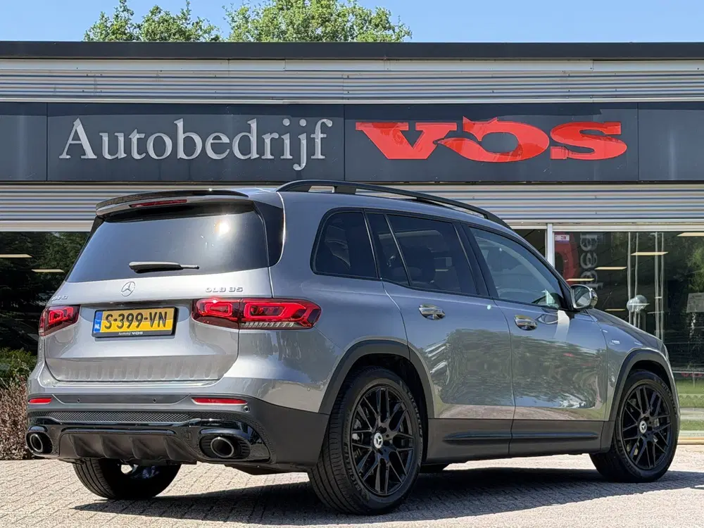 Mercedes-Benz GLB AMG 35 4MATIC uit 2022, foto 9