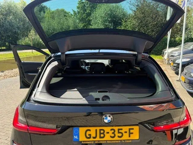 BMW 3-serie M340i 374pk xDrive Aut. VEEL OPTIE uit 2022, foto 7