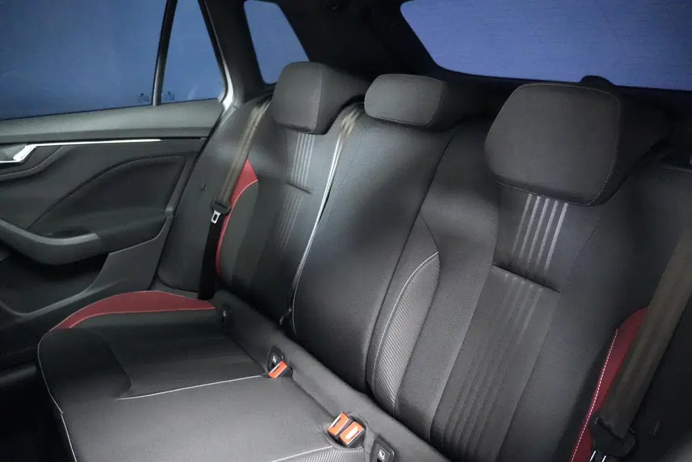 Skoda Kamiq 1.5 TSI ACT Monte Carlo Sport Automaat 150 uit 2021, foto 12