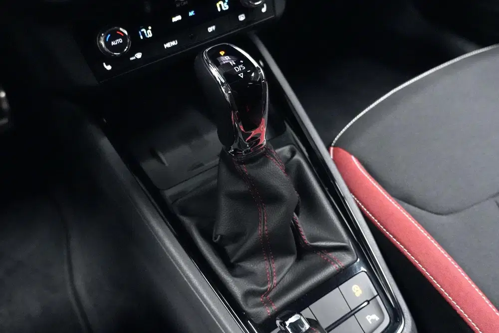 Skoda Kamiq 1.5 TSI ACT Monte Carlo Sport Automaat 150 uit 2021, foto 9