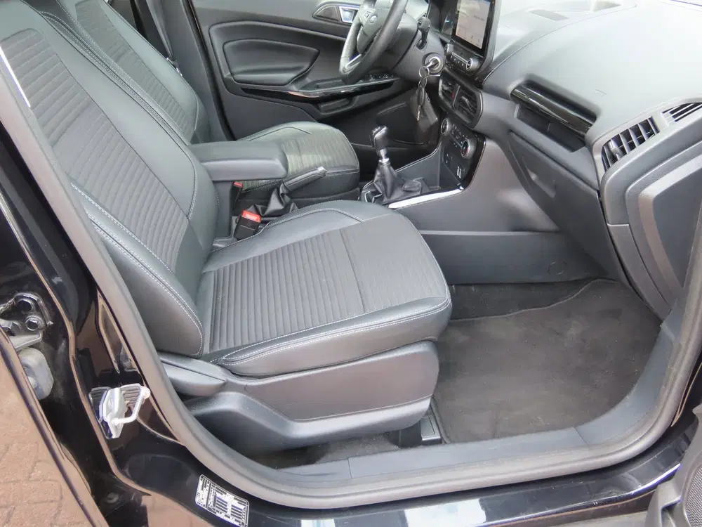 Ford EcoSport 1.0 EcoBoost Titanium Trekhaak Winterpakke uit 2021, foto 8