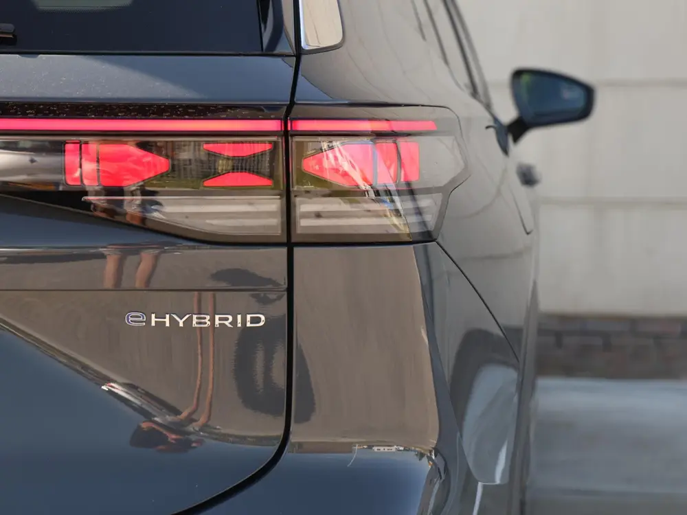Volkswagen Tayron 1.5 eHybrid Life Edition 204PK DSG | Led P uit 2026, foto 17
