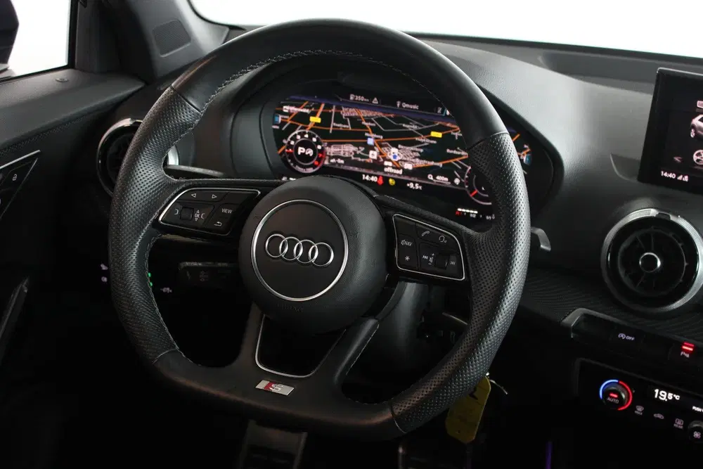 Audi Q2 35 TFSI S-Line Edition Facelift uit 2022, foto 8