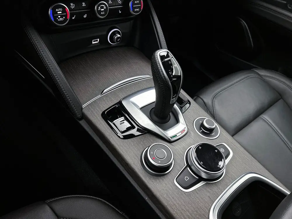 Alfa Romeo Stelvio 2.0 T AWD Ti Q4 | Automaat | Adaptive Cru uit 2022, foto 20
