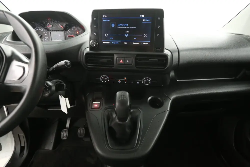 Peugeot Partner 1.5 BlueHDI 102PK uit 2021, foto 11