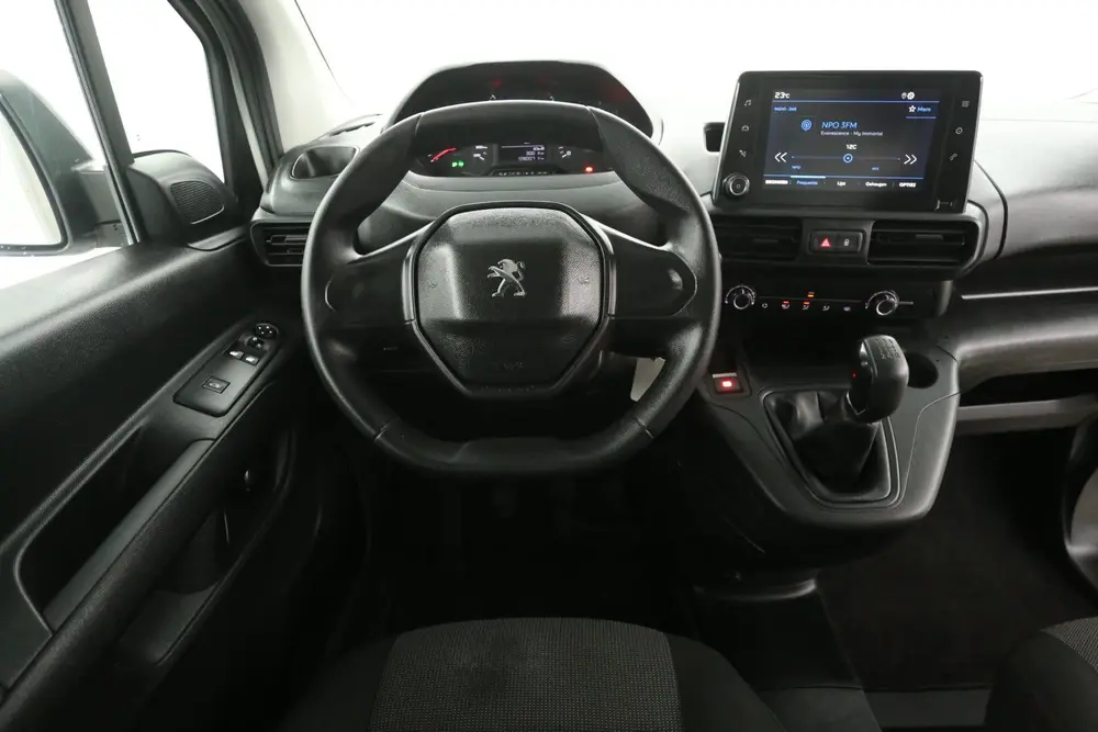 Peugeot Partner 1.5 BlueHDI 102PK uit 2021, foto 2